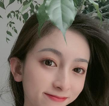 美女在松原花都美容院割双眼皮，两个月后很喜欢