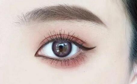 美瞳线是怎么做的?眼线和美瞳线哪个好?